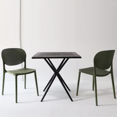 Bàn Cafe Nhựa LH3024 - Thiết Kế Hiện Đại, Chất Liệu Bền Bỉ Cho Mọi Không Gian