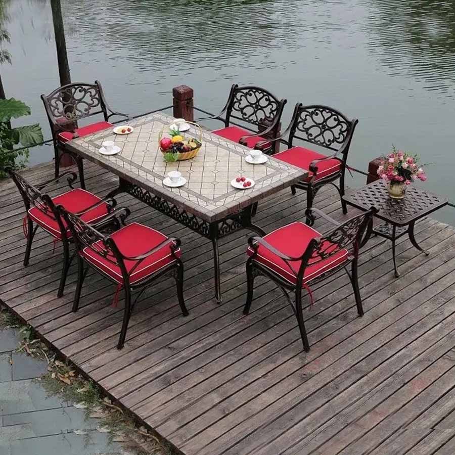 Bàn Nhôm Đúc Ngoài Trời Mặt Đá LHBV15A - Sự Kết Hợp Hoàn Hảo Cho Không Gian Sân Vườn
