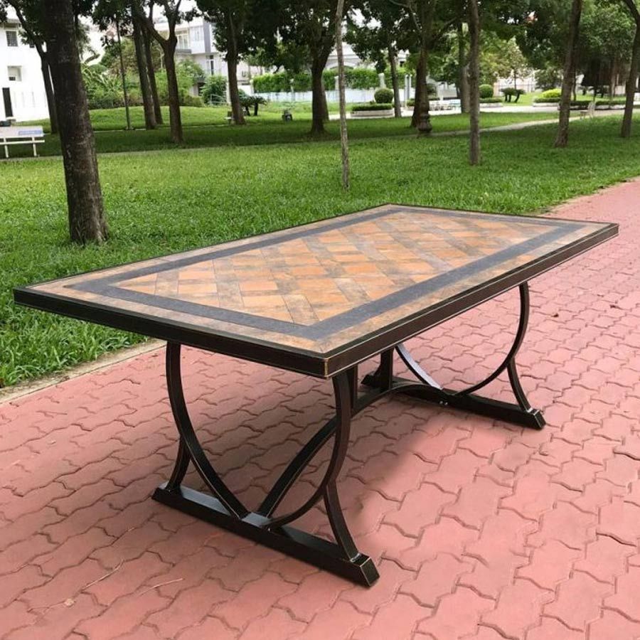 Bàn Sân Vườn LH18M - Sự Lựa Chọn Đẳng Cấp Cho Không Gian Ngoại Thất
