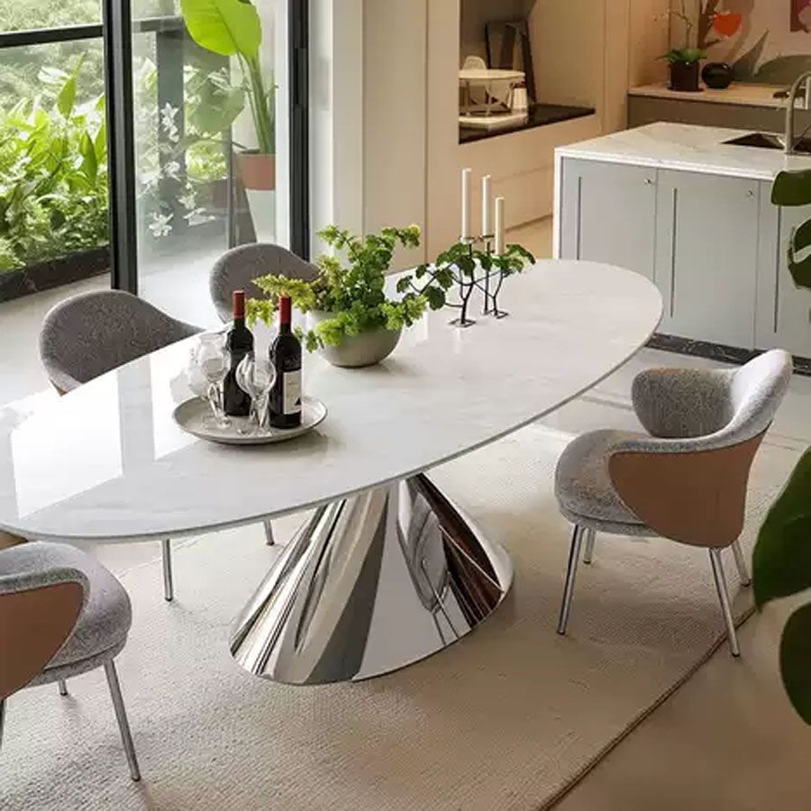 Bàn Ăn Oval Kiểu Ý Cao Cấp – Mặt Đá Ceramic, Chân Inox Tráng Gương Hình Nón Úp Ngược, Sang Trọng Và Đẳng Cấp