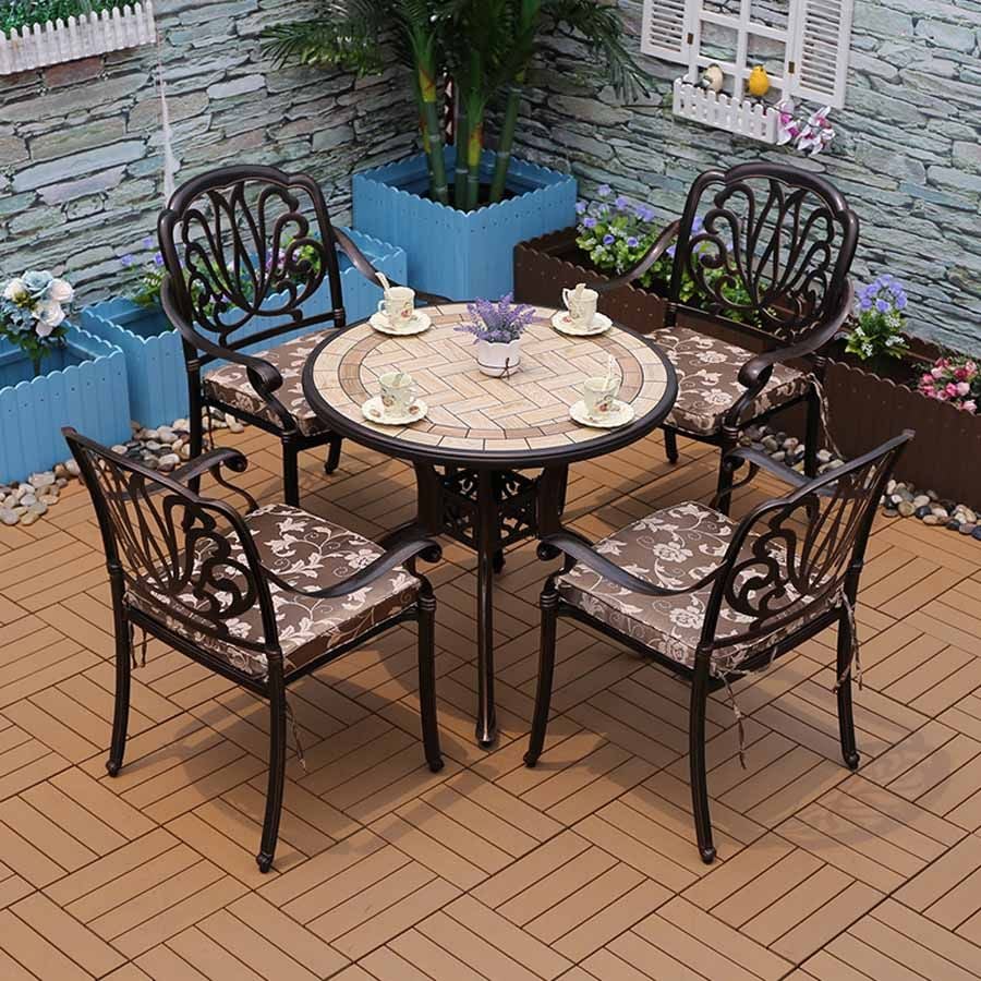 Bàn Sân Vườn Mặt Đá Tròn LHBV16 - Phong Cách Hiện Đại và Sang Trọng Cho Không Gian Ngoài Trời