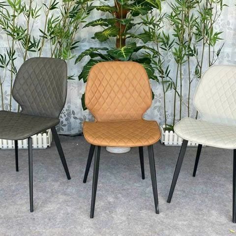 Ghế Ăn Nordic Trám Chân Đen – Phong Cách Hiện Đại