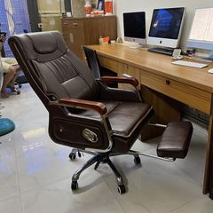 Ghế Giám Đốc LHT11 - Sang Trọng Và Đẳng Cấp Cho Phòng Làm Việc Hiện Đại