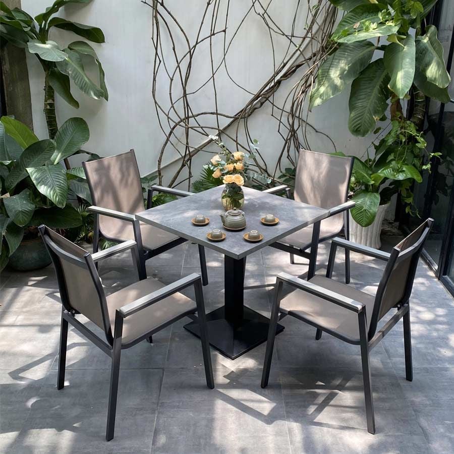Ghế Ngoài Trời LHLL – Sang Trọng và Hiện Đại