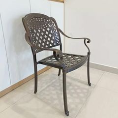 Ghế Nhôm Đúc Ngoài Trời LHAV4B - Thiết Kế Sang Trọng, Bền Bỉ Cho Không Gian Ngoài Trời