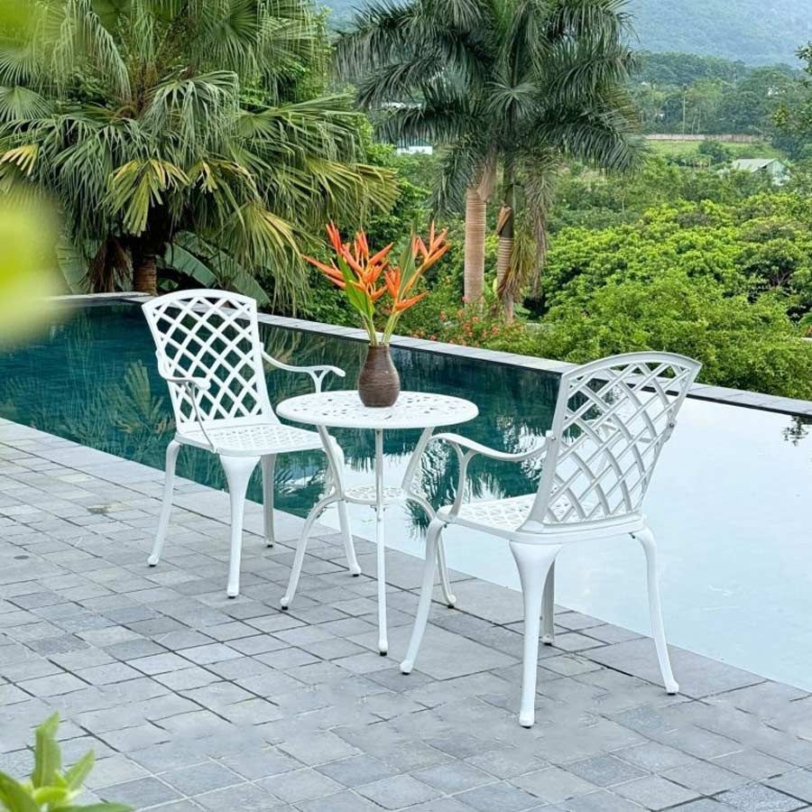 Ghế Nhôm Đúc Ngoài Trời LHGN21 - Sự Lựa Chọn Sang Trọng Cho Không Gian Ngoài Trời