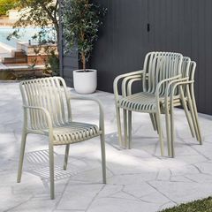 Ghế Nhựa Đúc LH3046 - Nhựa PP Cao Cấp, Thiết Kế Sọc Dọc Từ Lưng Đến Mặt Ngồi, Có Tựa Tay Đẹp Và Bền Chắc
