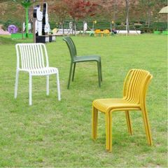 Ghế nhựa đúc LH3045 - Nhựa PP cao cấp, thiết kế sọc dọc từ lưng đến mặt ngồi, đẹp và bền chắc
