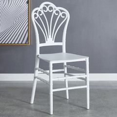 Ghế Tiffany – Ghế trang trí sự kiện Cho Tiệc Cưới, Bãi Biển và Sinh Nhật