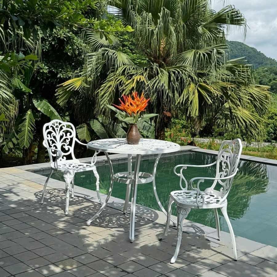 Ghế Sân Vườn LHGN11 - Sự Lựa Chọn Bền Bỉ Cho Không Gian Ngoài Trời