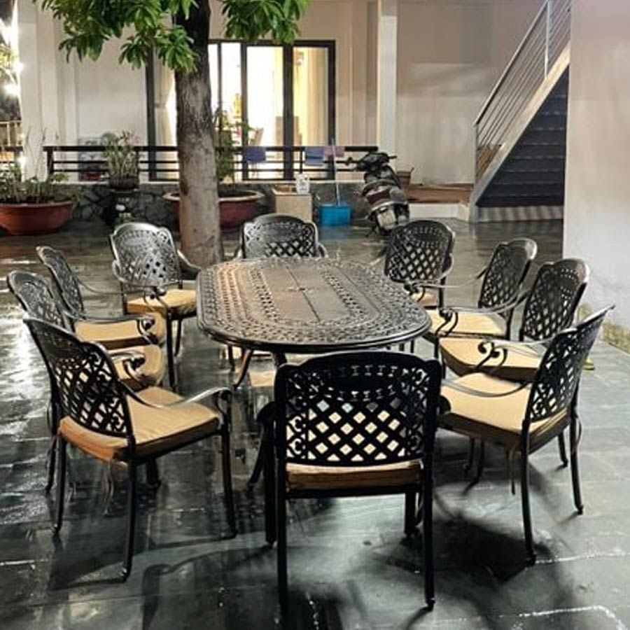 Bộ Bàn Ghế Sân Vườn LHBV8 + LHAV4B - Sự Kết Hợp Hoàn Hảo Cho Không Gian Ngoại Thất