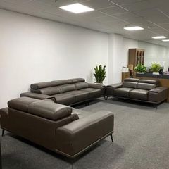 Sofa Da Malaysia LHDG711 - Thiết Kế Sang Trọng Với Chất Liệu Da Bò Tiếp Xúc