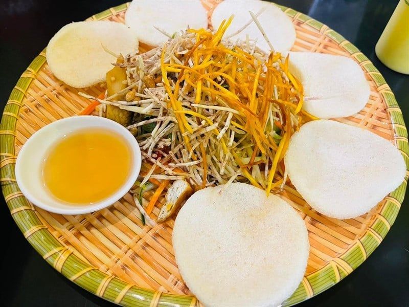  Gỏi khoai môn sốt chanh dây Sala 