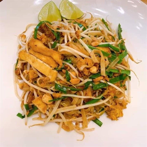  Pad thái 