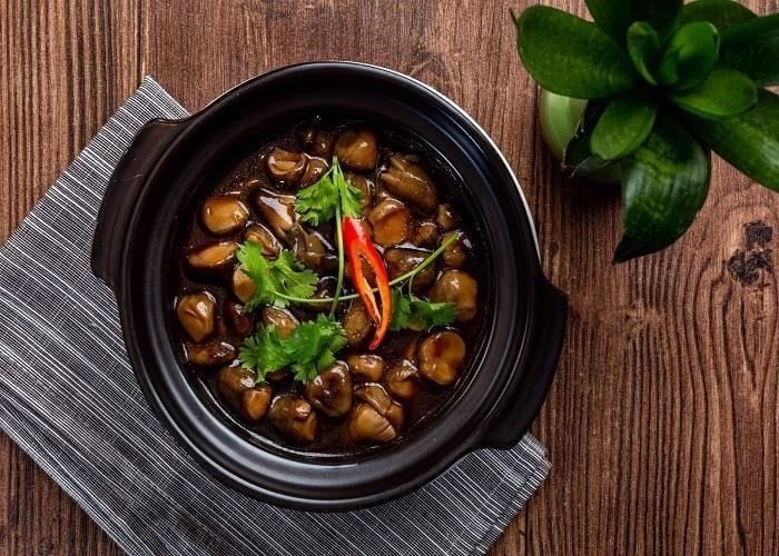  Nấm mối, nấm rơm kho 