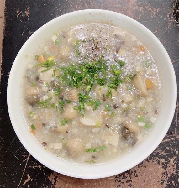  Cháo nấm rơm 