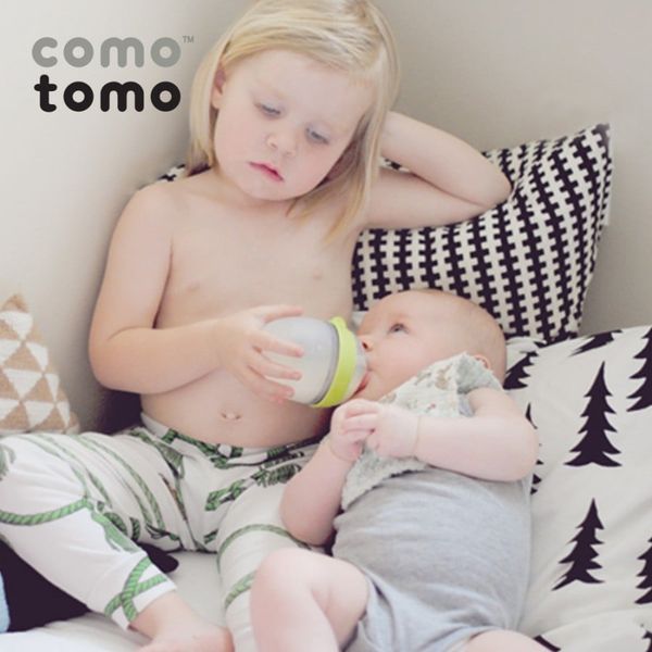 Bình Sữa Comotomo 150ml Màu Xanh