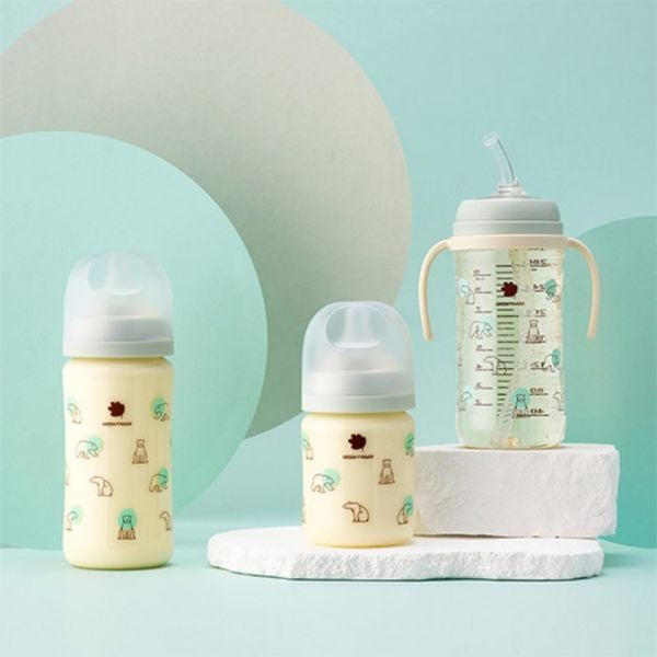 Bình Sữa Bebe Grow Green Finger 280ml Họa Tiết Gấu Nhựa PA - Kèm Núm Size M
