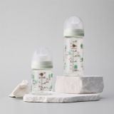 Bình Sữa Bebe Grow Green Finger 280ml Họa Tiết Gấu Nhựa PA - Kèm Núm Size M