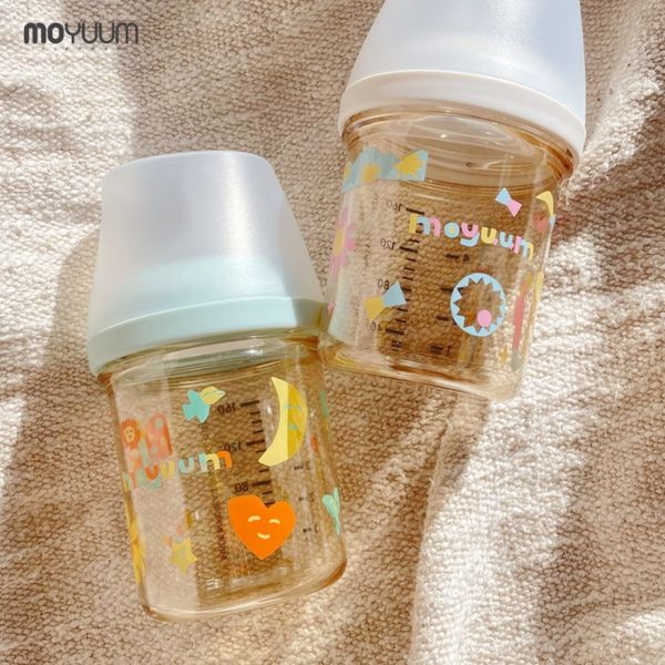 Bình Sữa Moyuum Mov.aa PPSU 250ml - Họa Tiết Trắng - Kèm Núm Số 2