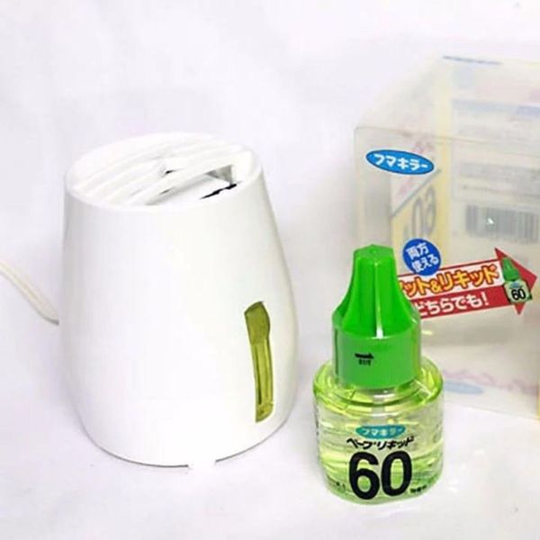 Kèm Tinh Dầu  Set Máy Xông Tinh Dầu Đuổi Muỗi Fumakilla Nhật Bản