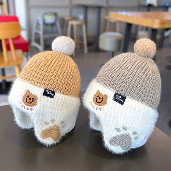 Mũ Len Bịt Tai Mùa Đông Cho Bé Có Hình Gấu Thêu Dễ Thương, Mũ Len Cho Bé Trai Bé Gái