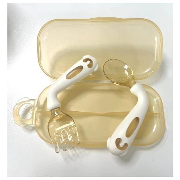 Sét Thìa Nĩa Màu Vàng Uốn Cong 360 Độ Kèm Hộp Đựng Cho Bé