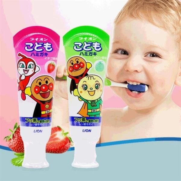 Kem Đánh Răng Baby Lion 40G Vị Dâu Cho Bé Từ 1 Tuổi