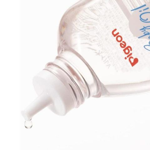 Dầu Massage Body Cho Bé Pigeon Baby Clear Oil, 80ml - Siêu Thị Mẹ Và Bé Carrot