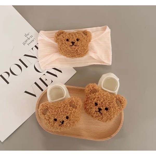 Set Tất Kèm Turban Hình Thú Larvakelly Cho Bé Sơ Sinh, Hoạ Tiết Ngẫu Nhiên