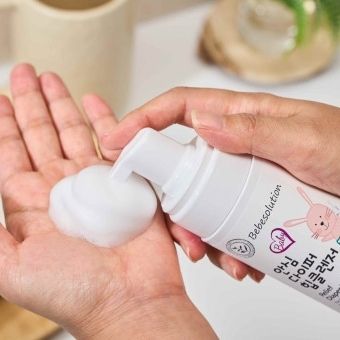 Kem Vệ Sinh Thay Tả Cho Bé Gái, Trai Nội Địa Hàn Bebesolution Chống Hăm 100ML