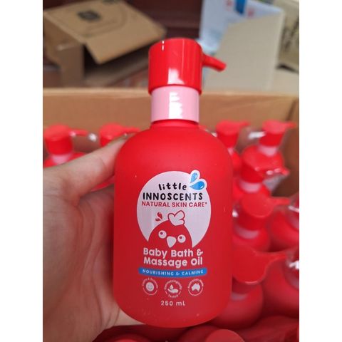 Dầu Tắm - Massage Little innoscents 250ML Cho Bé Từ 0+