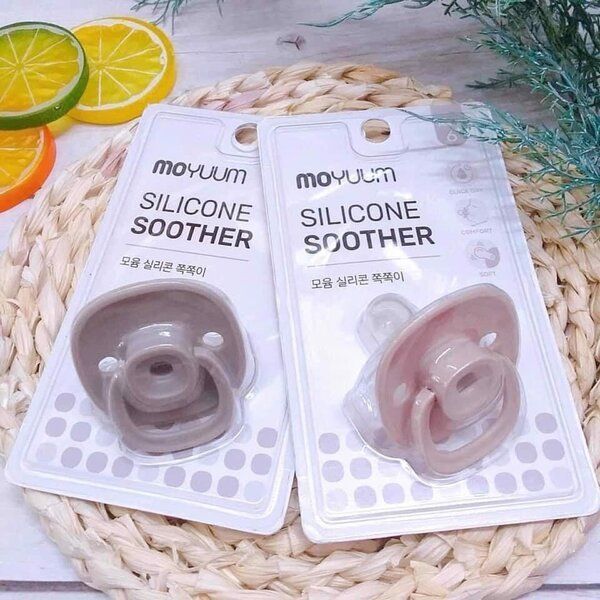 Ti Ngậm Silicon Moyuum Cho Bé 6M+