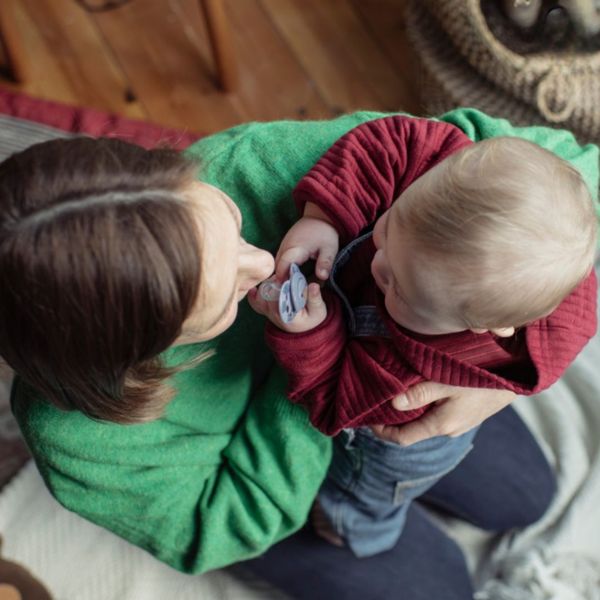 Ty Ngậm Tommee Tippee Fun-Friends Vui Nhộn Cho Bé  0-6, 6-18 Tháng