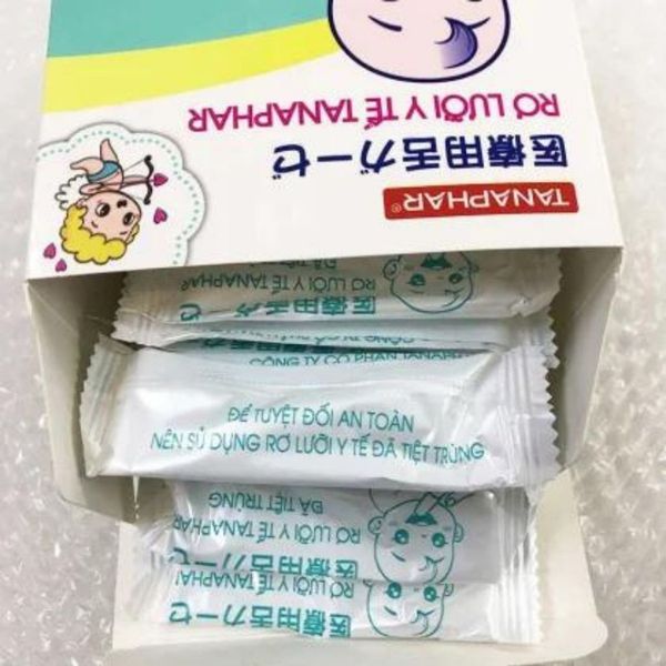 Gạc Rơ Lưỡi Tanaphar Vệ Sinh Răng Miệng Made In Việt Nam/ Tiêu Chuẩn Xuất Nhật 50 Gói