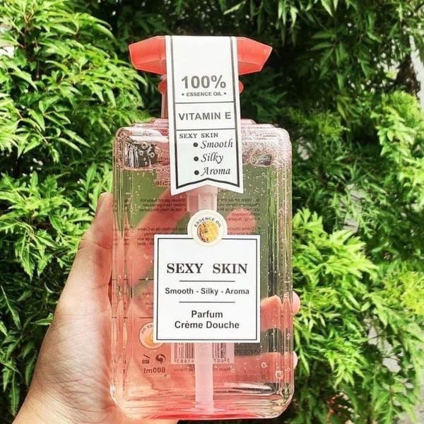 Sữa Tắm Pháp Hương Nước Hoa Sexy Skin Essence Oil Parfum Crème Douche 600ML