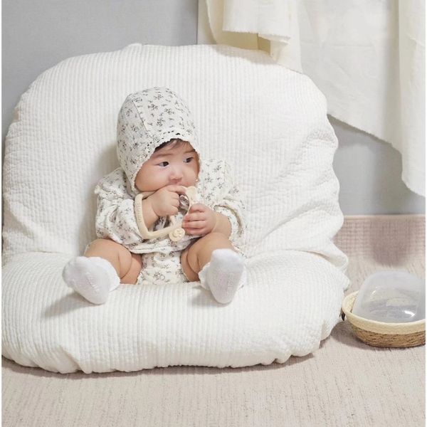 Gặm Nướu Gấu Silicone Bar- Rot Cho Bé Có Hộp Đựng, Gặm Nướu Cho Bé Sơ Sinh