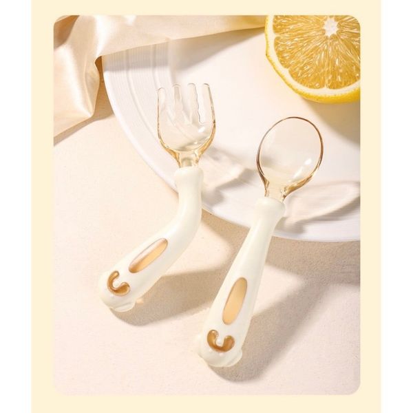 Sét Thìa Nĩa Màu Vàng Uốn Cong 360 Độ Kèm Hộp Đựng Cho Bé