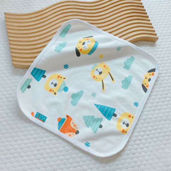 Tấm Lót Mông Chống Thấm Họa Tiết Cho Bé 30x30Cm, Set 5 Miếng Lót Hoạ Tiết Ngẫu Nhiên