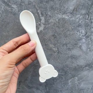 Thìa Gấu Silicon Mum BéBé Cho Bé Ăn Dặm (Cái)