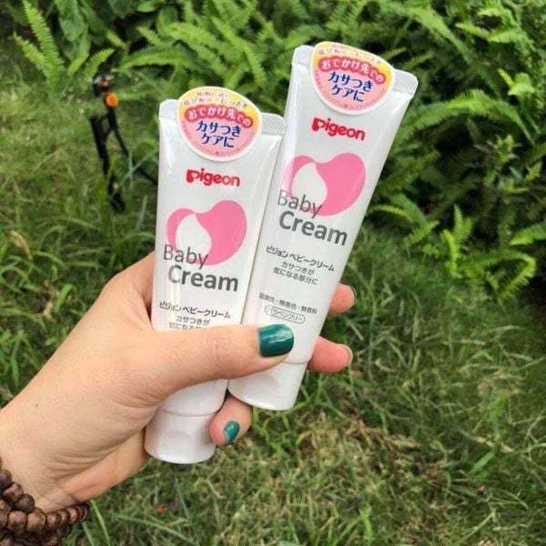 Kem Chống Nẻ, Dưỡng Ẩm Pigeon Cho Bé Sơ Sinh Chính Hãng (Tuýt 50g)