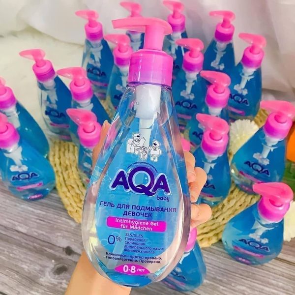 Dung Dịch Vệ Sinh Bé Gái AQA 250ML Dành Cho Bé 0-8 Tuổi