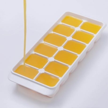 Khay Đựng Đồ Ăn Dặm 12 Ngăn Có Nắp 25ML  Kokub Nhật Bản, Hộp Trữ Thức Ăn Cho Bé