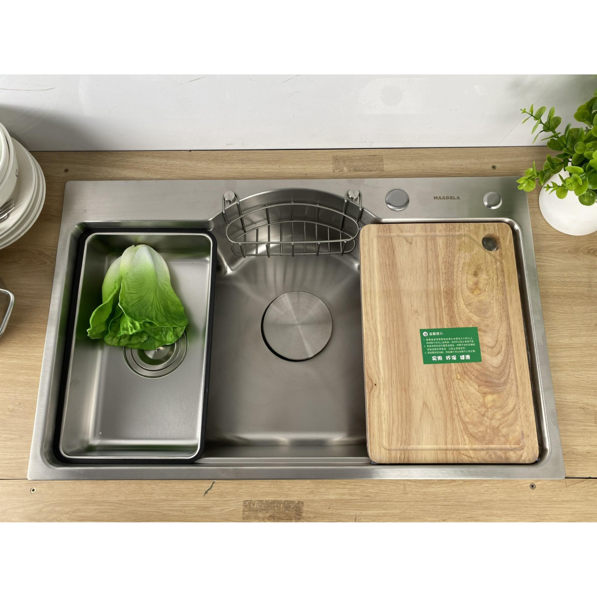  Chậu rửa chén Maadela MDS-7848DB1 