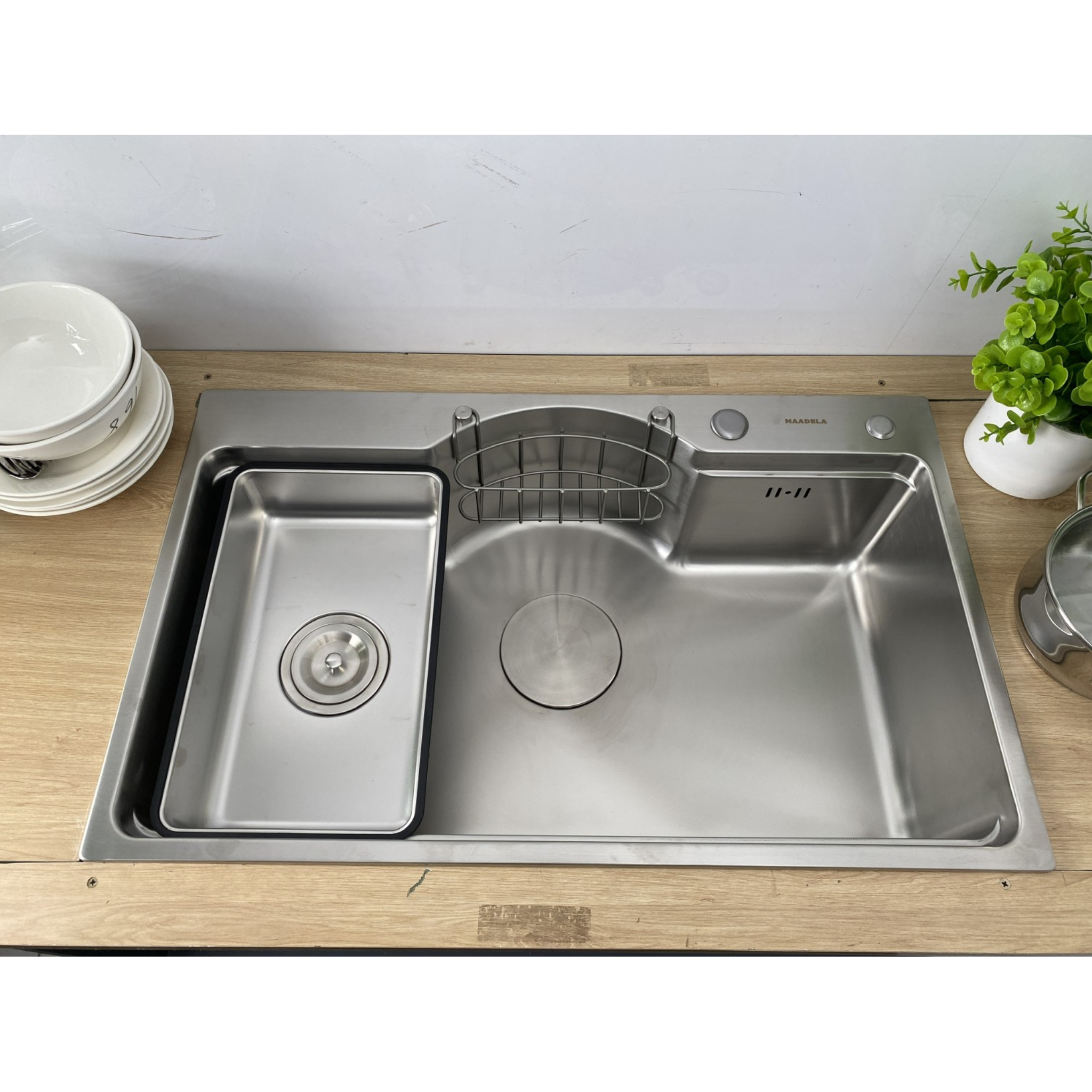  Chậu rửa chén Maadela MDS-7848DB2 