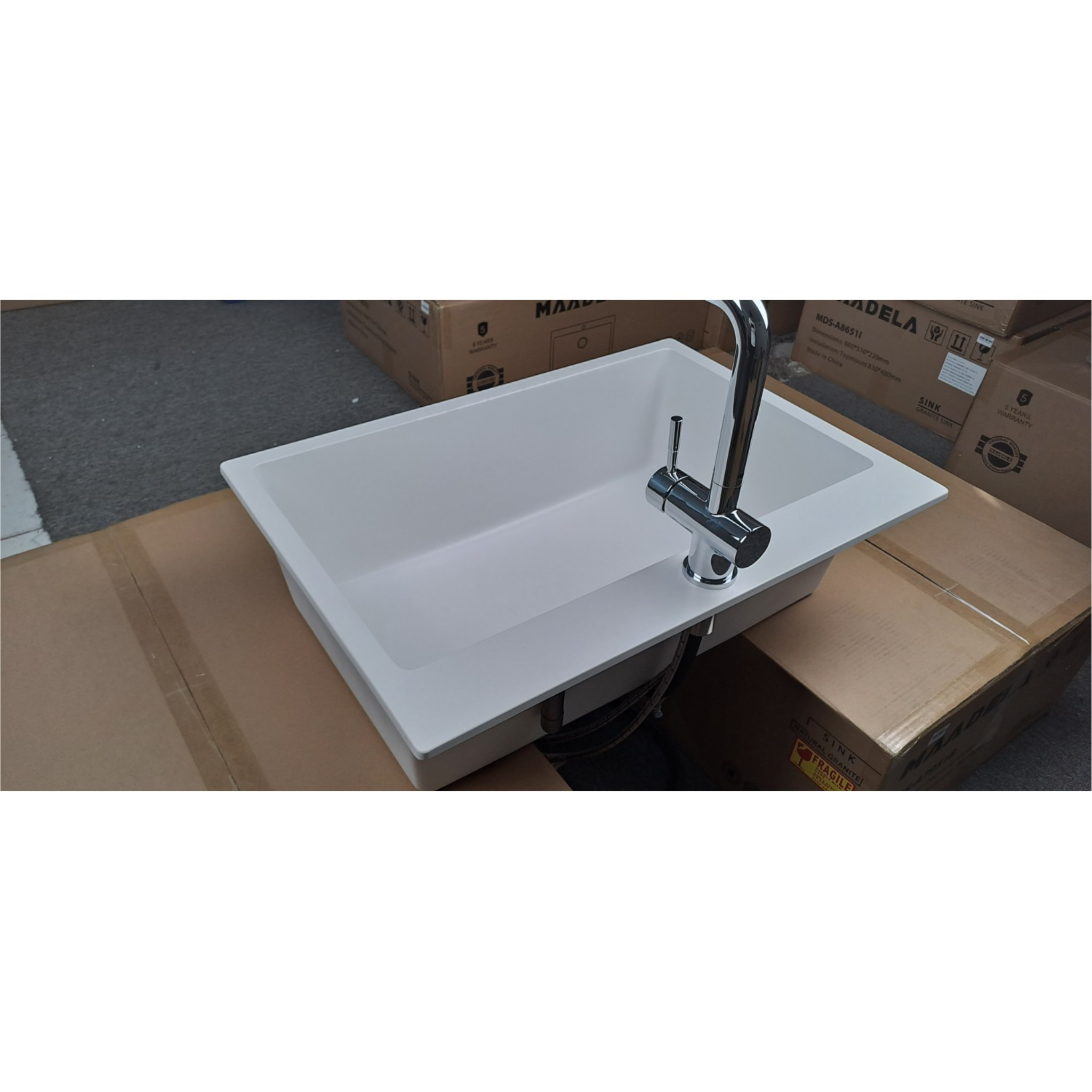  Chậu đá Maadela MDS-A6848W 