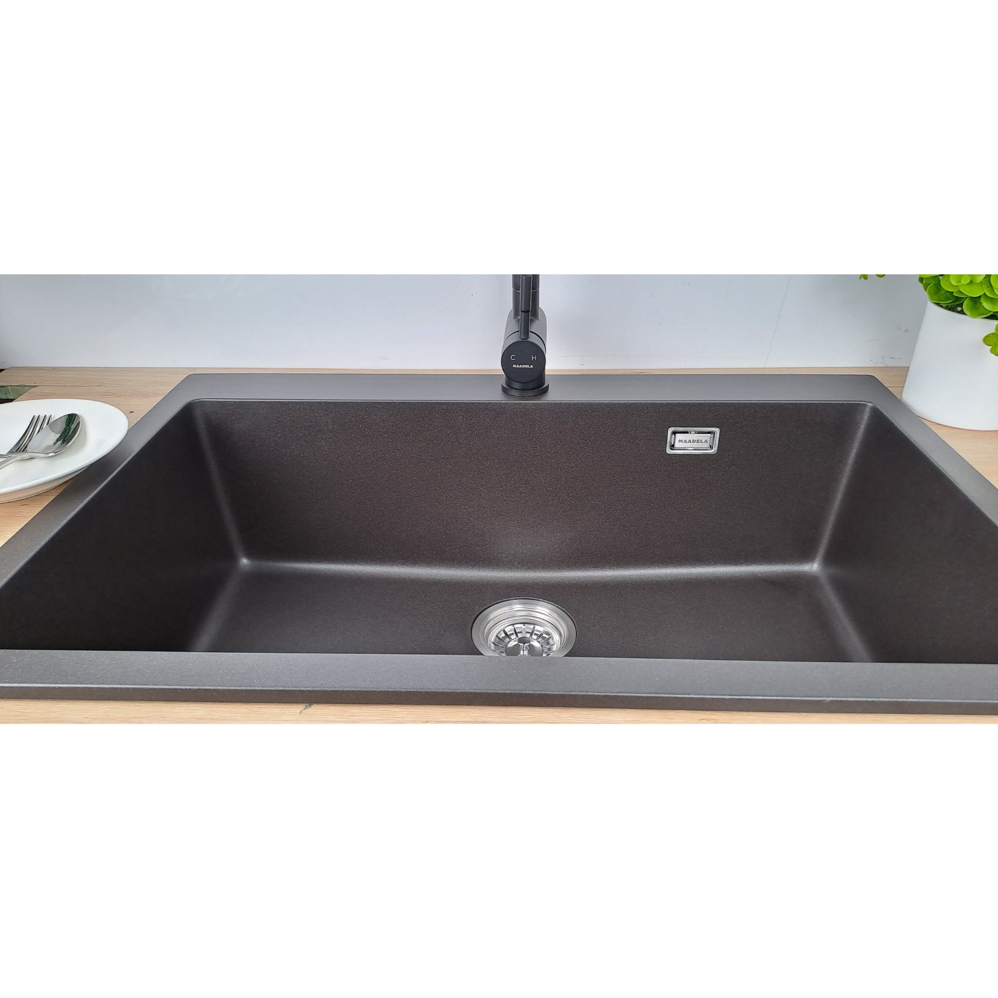  Chậu đá Maadela MDS-A7951B 