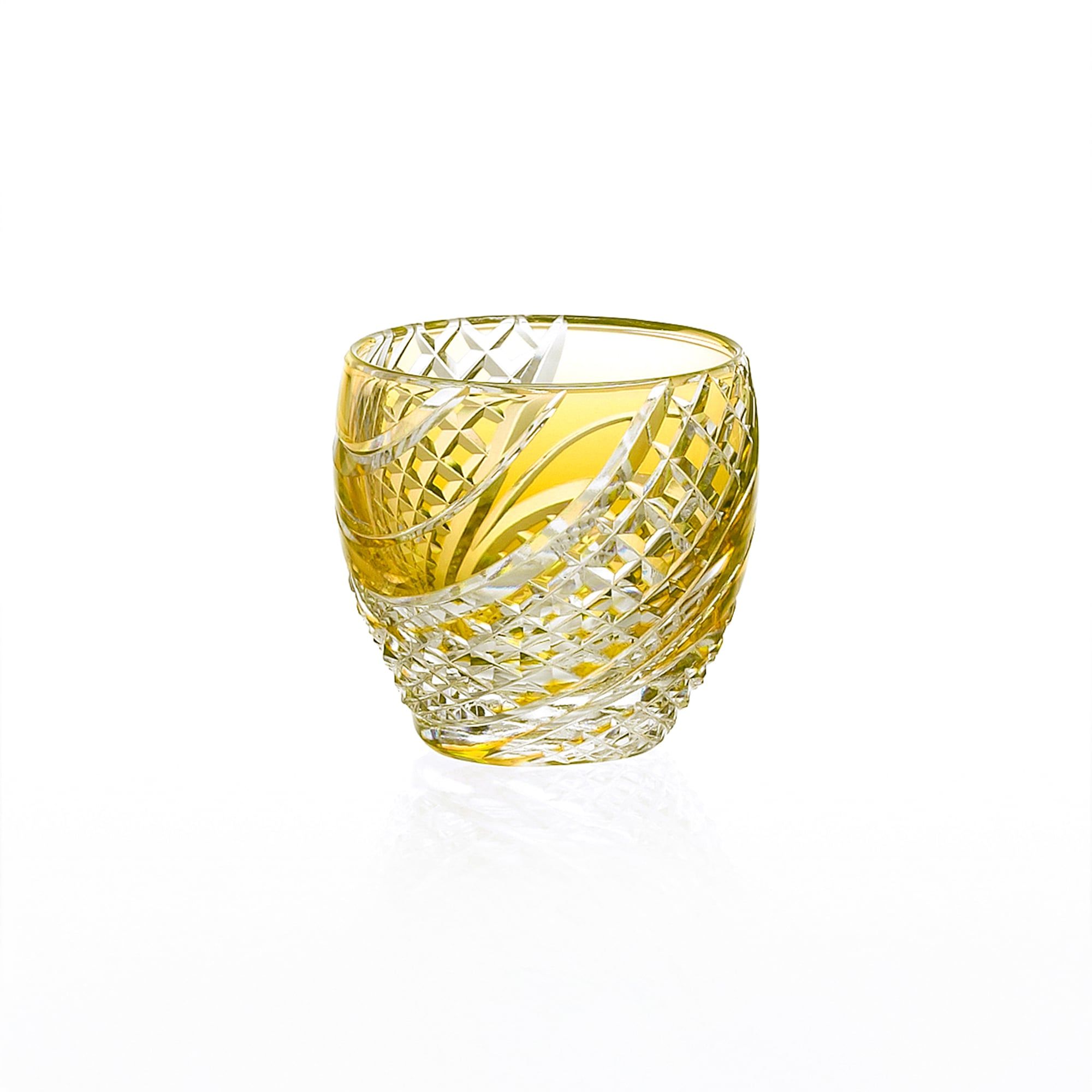 Ly pha lê sake Edo Kiriko “Fish scales strip" 80ml màu vàng | Kagami Crystal T535 - 2044-CUM