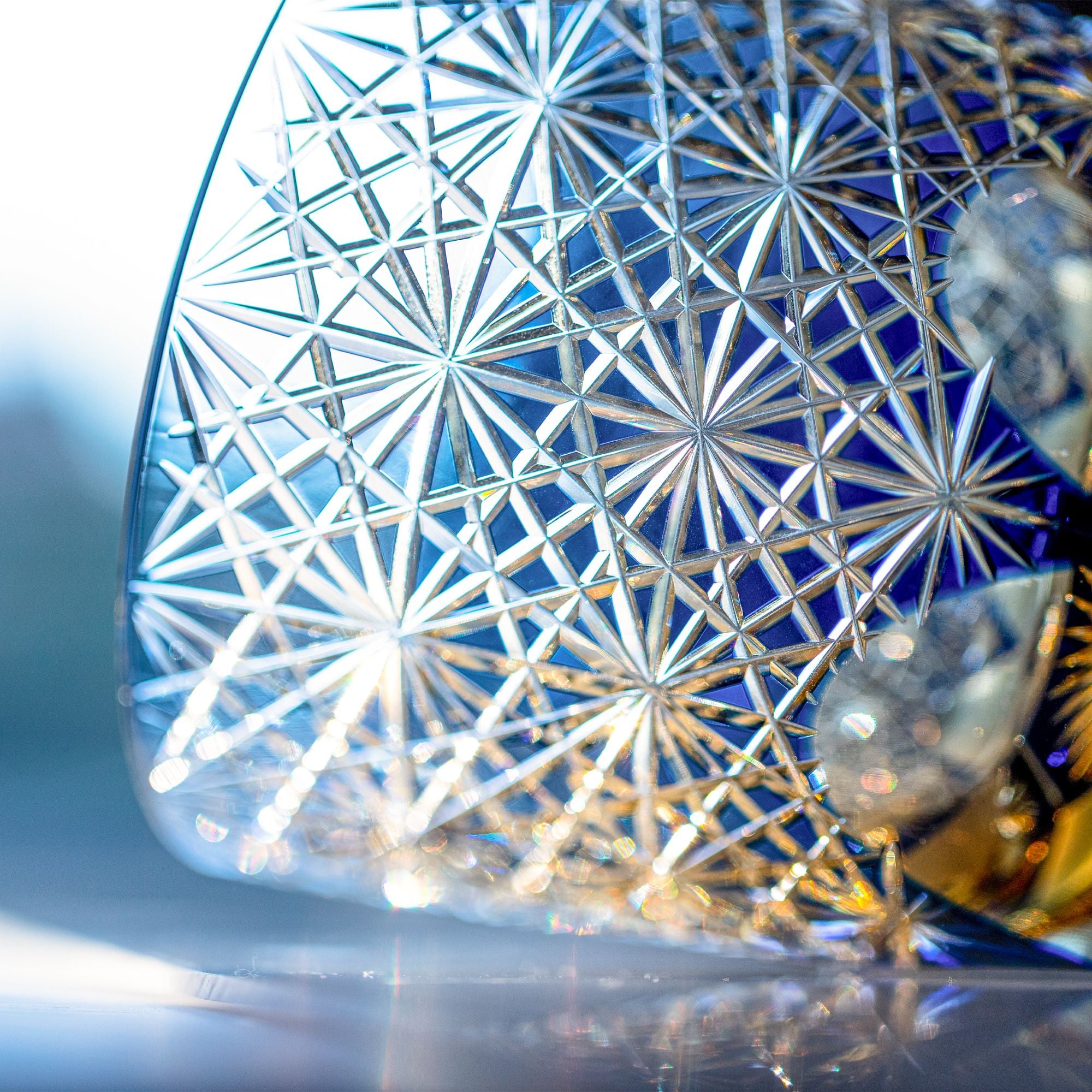 Ly pha lê rock glass Edo Kiriko "Ogiku" 320ml xanh cobalt được chế tác bởi nghệ nhân Junichi Nabetani | Kagami Crystal T755 - 2973-WUB