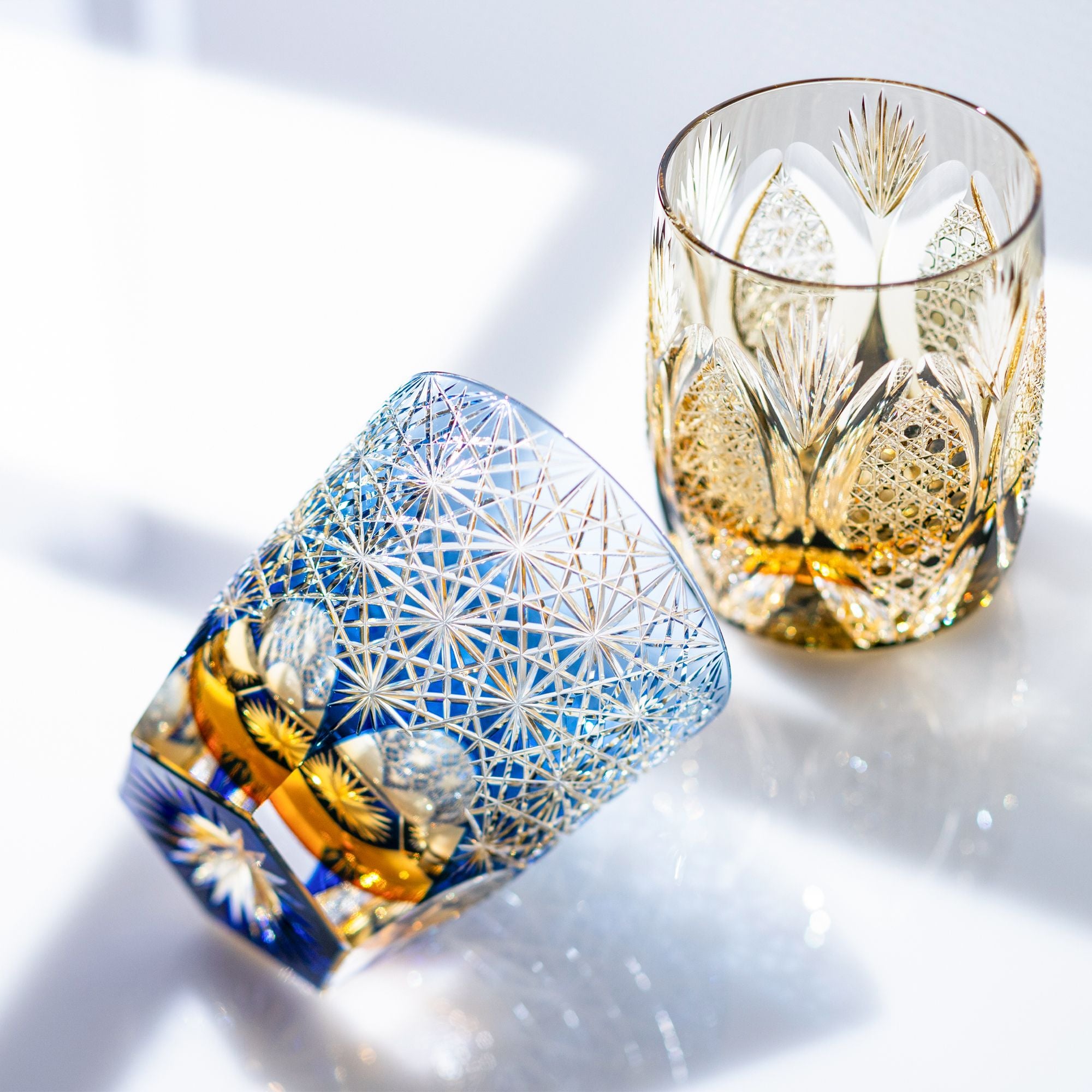 Ly pha lê rock glass Edo Kiriko "Ogiku" 320ml xanh cobalt được chế tác bởi nghệ nhân Junichi Nabetani | Kagami Crystal T755 - 2973-WUB